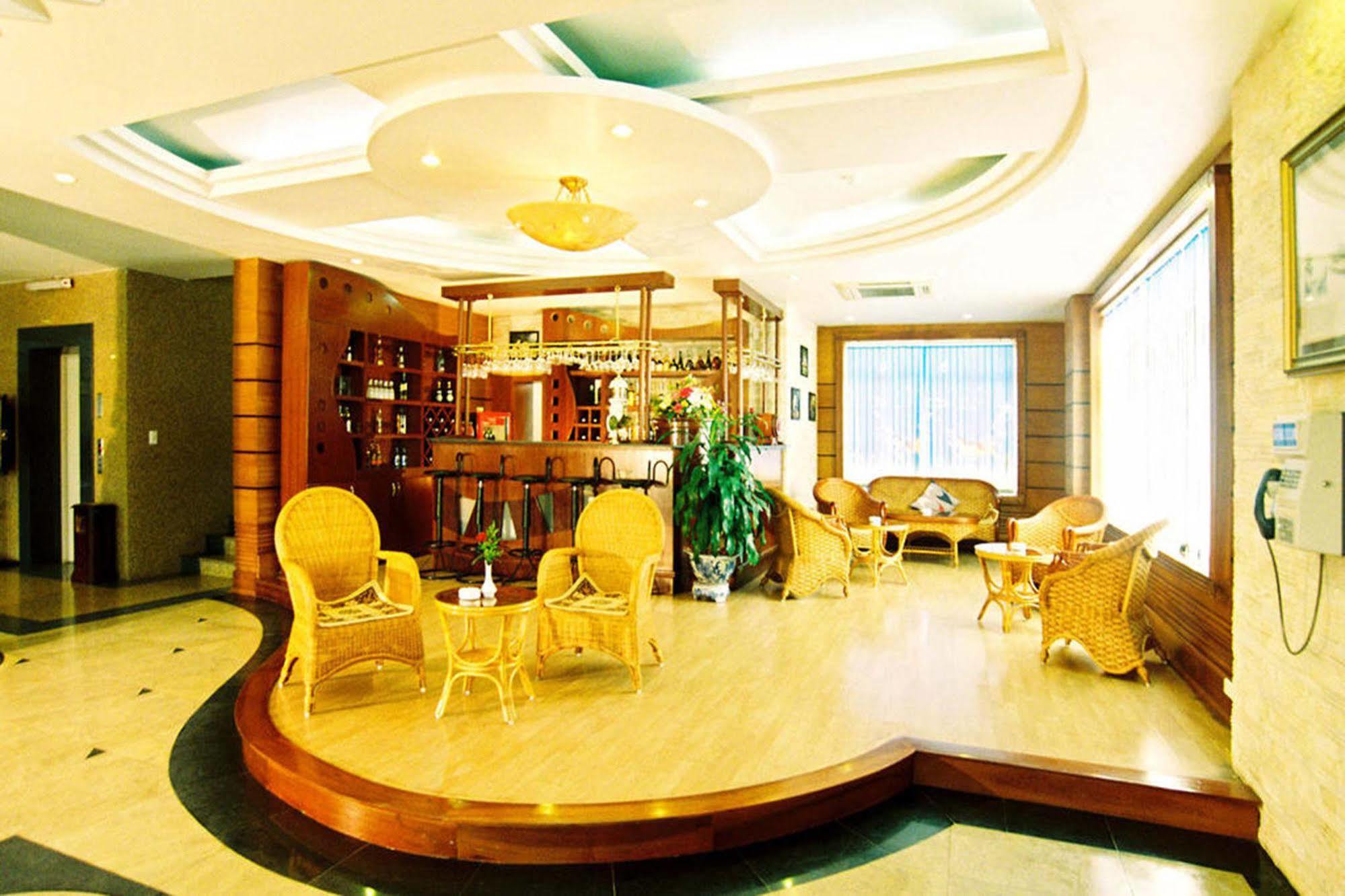 Camela Hotel&Resort Hai Phong Exterior foto